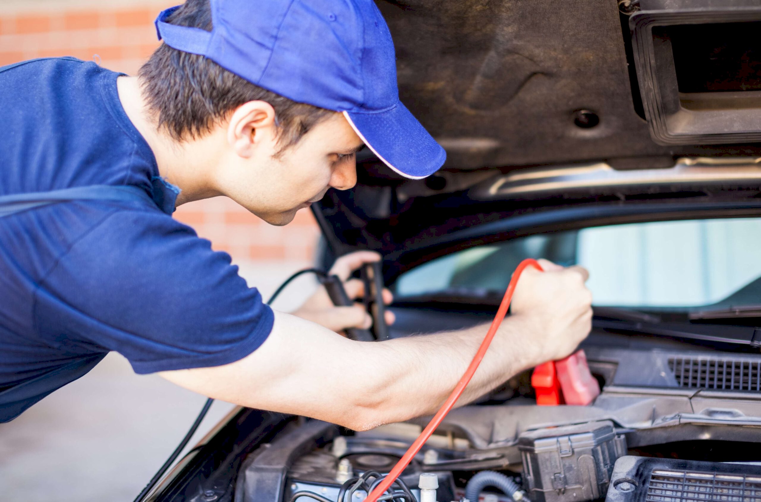 Akü Değişim Nasıl Yapılır